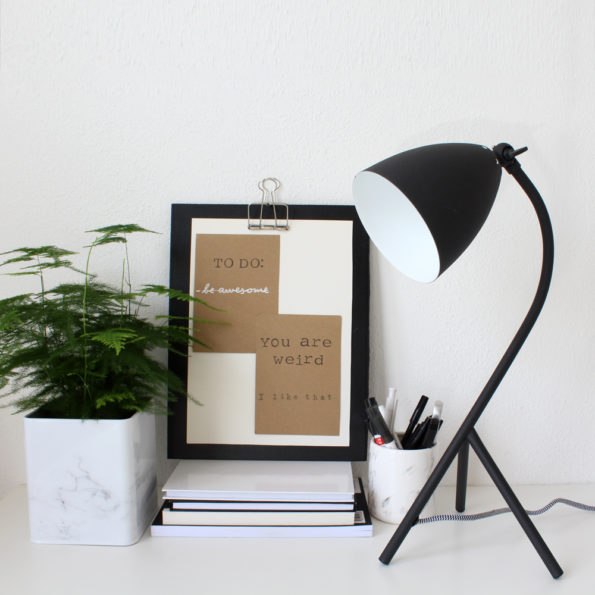 Industrielle Tischlampe Lina Schwarz Ø 20 Cm